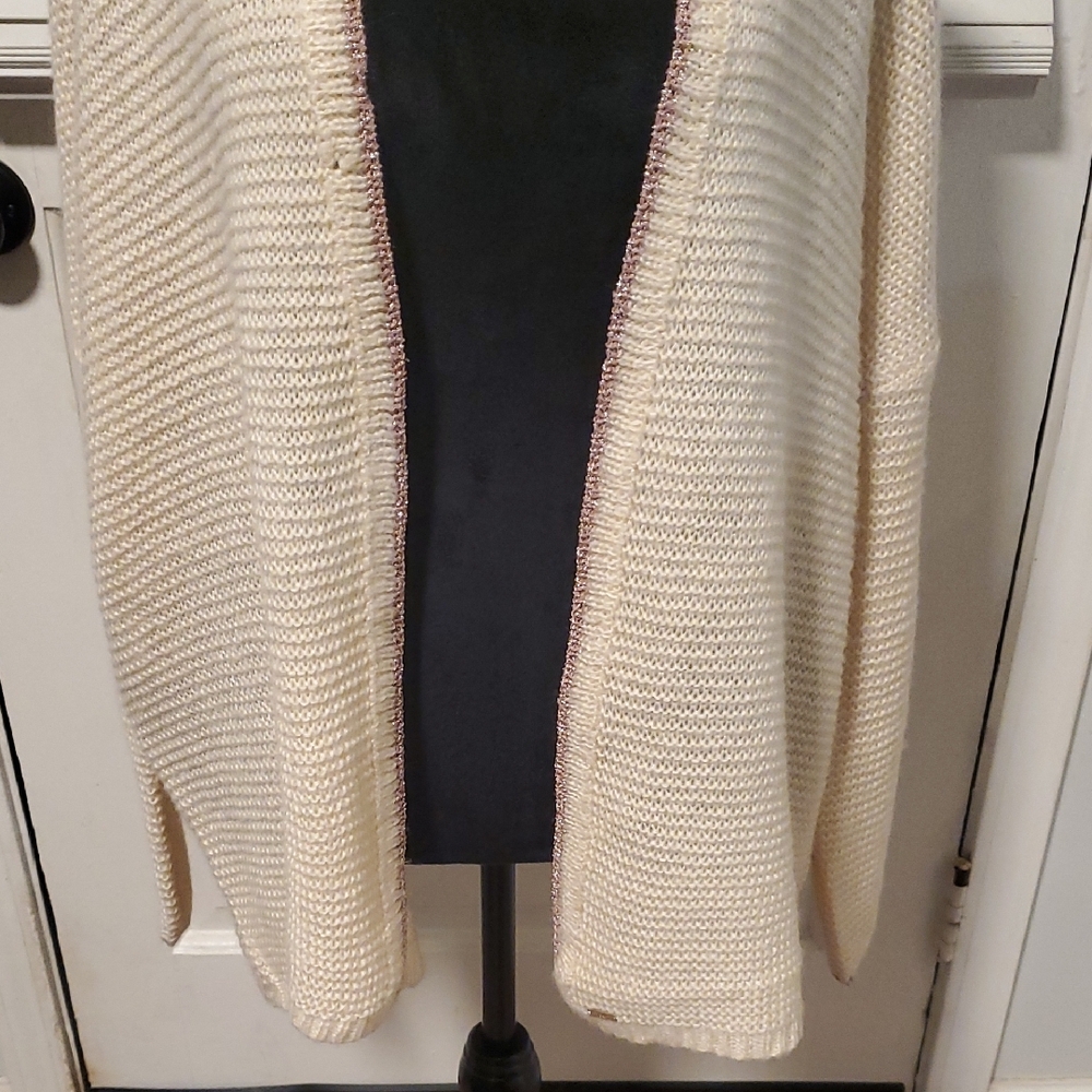 Chic Cream Open-Front Cardigan - Picture 4 of 10